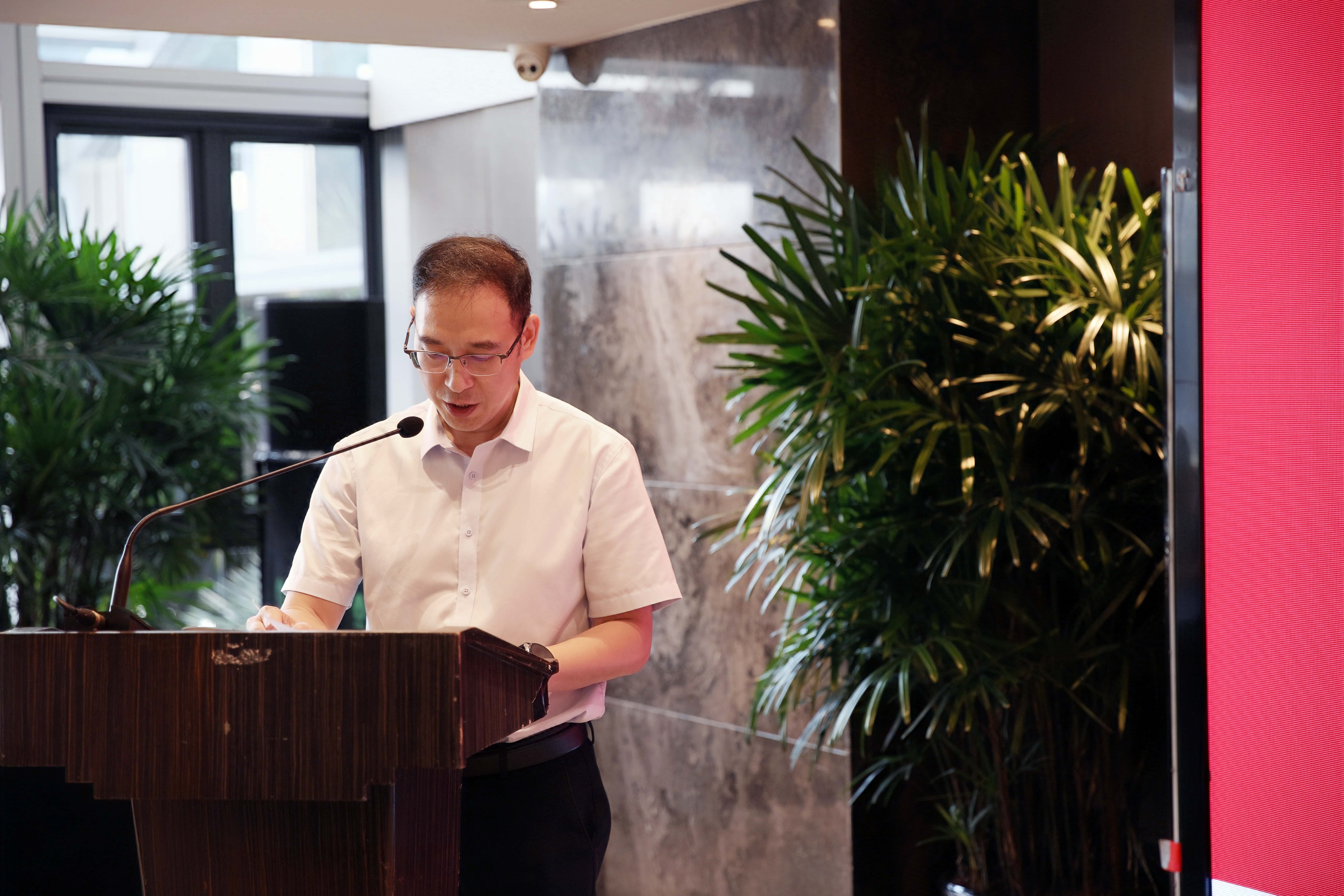 图片4.jpg 图片4.jpg